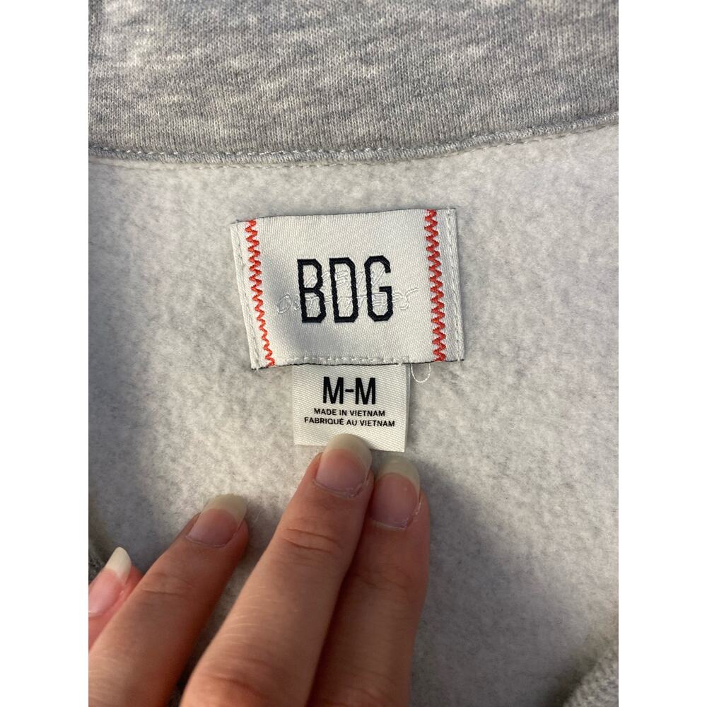 BDG Cam Cropped‎ Sporty Sweatshirt Size M - Picture 2 of 7